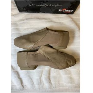Tan jazz shoes